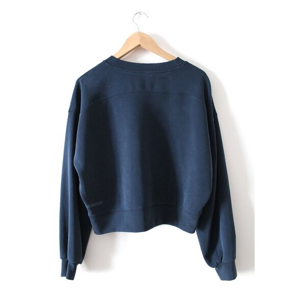 Lululemon Softstreme Perfectly Oversized Cropped Crew / Size 6 / True Navy - Picture 5 of 8